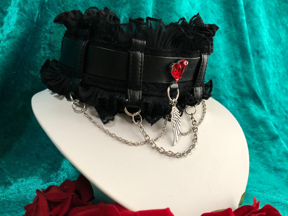 漆黒のゴシックチョーカー・深紅のハート＆天使の羽 4枚目の画像