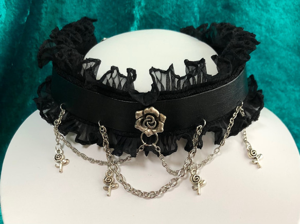 黒／ゴシックチョーカー／薔薇／薔薇チャーム チョーカー Rosenengel