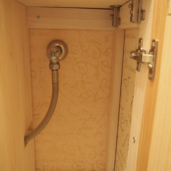 【受注製作】トイレの配管を隠すための棚 4枚目の画像