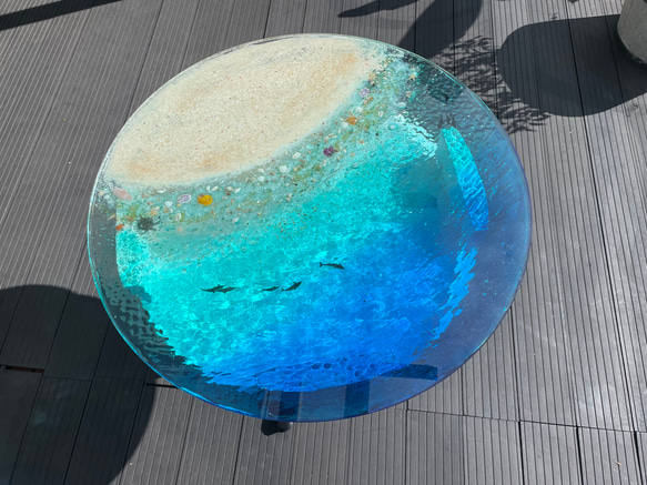 新作　ガラスカフェテーブル　ドルフィンブルー　ホワイトビーチ 9枚目の画像
