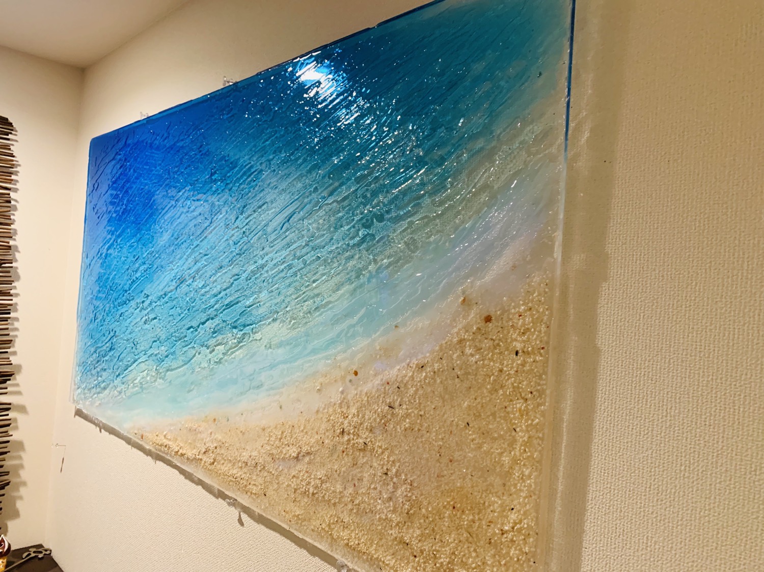 アートパネル エメラルドブルーの海と砂浜 天国に一番近い島 と