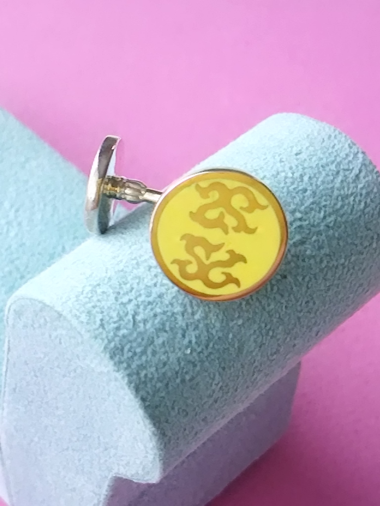 ＊ gemelos ＊esmalte  ｶﾌｽ C4 amarillo