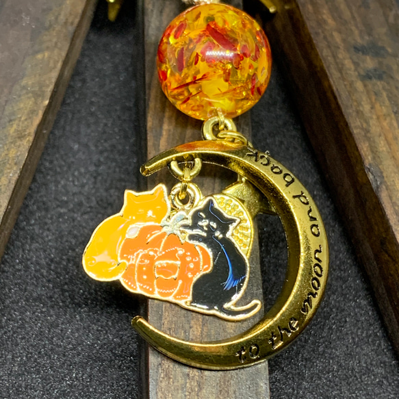 【送料無料】ハロウィン猫のバッグチャームＢ（デザインチェーン） 4枚目の画像
