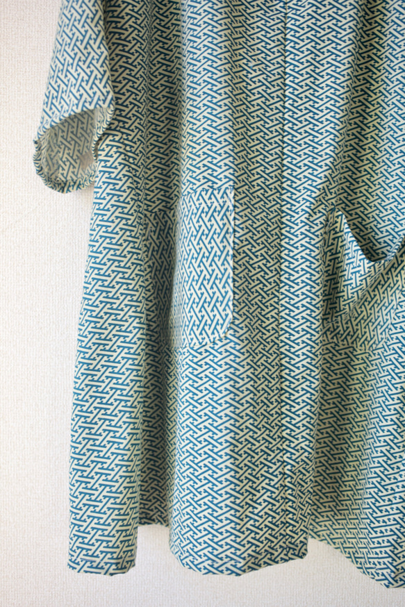 Green pattern square shape one-piece dress (no.101) 5枚目の画像