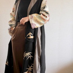 Black Kimono x仿古花鶴圖案柔軟長款夾克（編號283） 第9張的照片