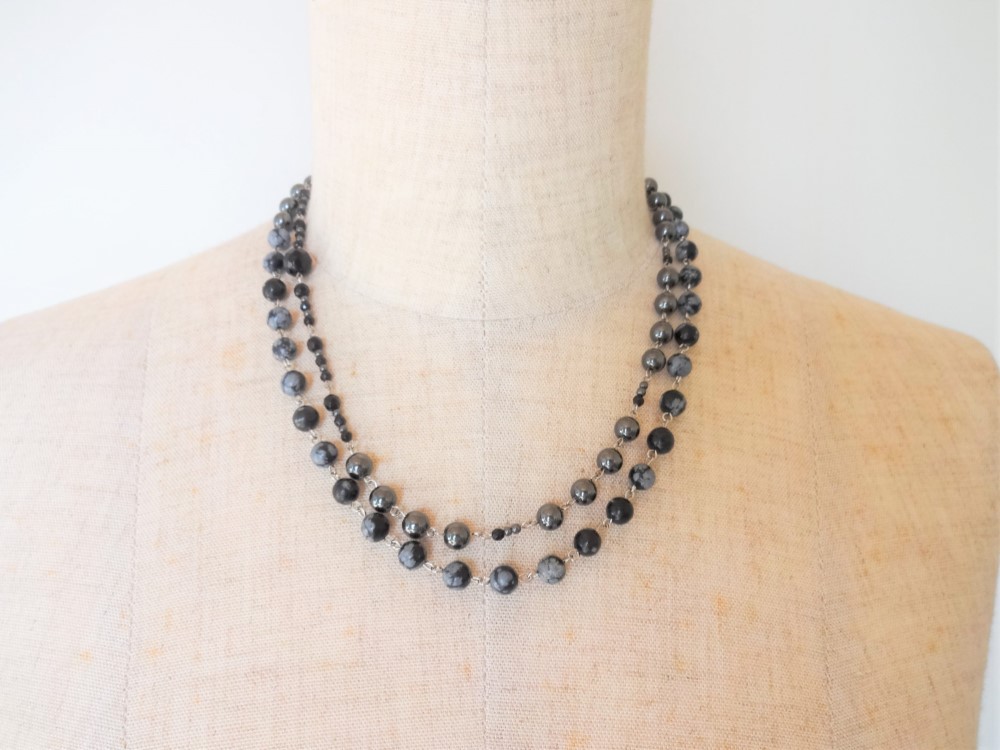 スノーフレークオブシディアン 黒のネックレス