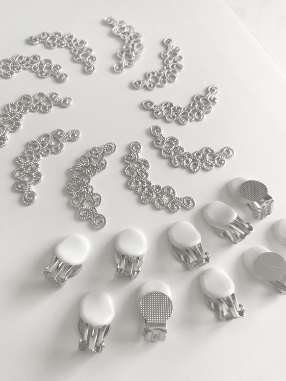 イヤーカフ作成パーツセット シルバー イヤリングクリップ 三日月形土台 10個ずつ その他素材 M's prairie 通販｜Creema(クリーマ)