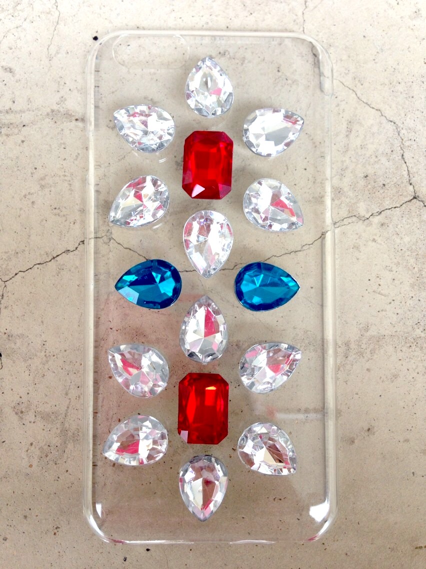 【オーダーメイド可‼️】ガラスストーンiphoneカバー。