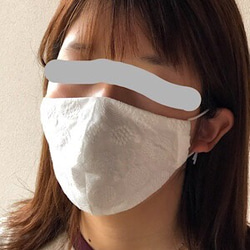 立体マスク ◇ラウンドリース刺繍　イエロー　（完成品〉　凉感ガーゼ使用 5枚目の画像