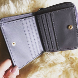 ◉ プレミアム セール【 レザー ２つ折り 財布 グレー 】コンパクトでシンプルな財布をお探しの方いかがですか⁉️ 2枚目の画像
