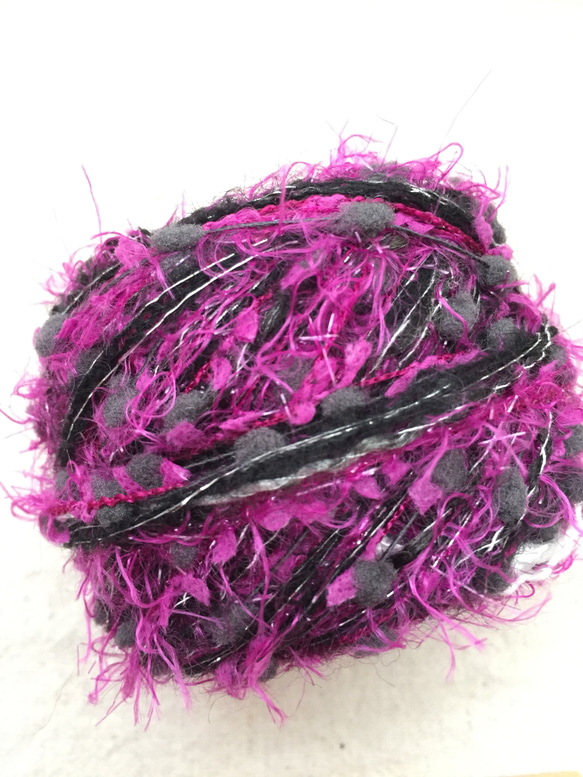 毛糸引き揃え糸*紫☆c893017 1枚目の画像