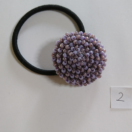 メグえもん様 紫 ハーフ シュシュ☆ビーズ ヘアゴム☆ハンドメイド メグえもん様 ハーフ シュシュ☆ビーズ ヘアゴム☆ハンドメイド