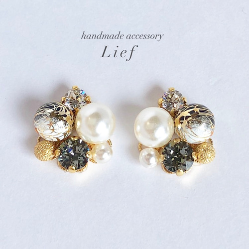 ♡ハンドメイド♡ビジューピアスイヤリング№833 A-273 ハンドメイド☆ビジューピアス／イヤリング - メルカリ