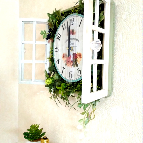 扉つきアンティーク・壁掛け時計＊ 掛け時計・置き時計 Momi 通販