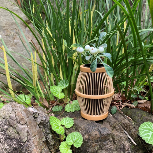 駿河竹細工 駿河竹 花器 竹で作った花器 UZURA 【花台付き 駿河竹細工 駿河竹 花器 竹で作った花器 UZURA 【花台付き