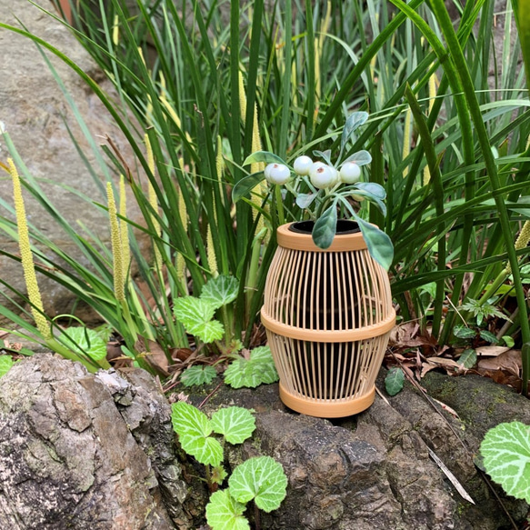 駿河竹細工　駿河竹　花器　竹で作った花器　UZURA　【花台付き】フラワーベース　贈り物　ギフト　海外へのおみやげ 8枚目の画像