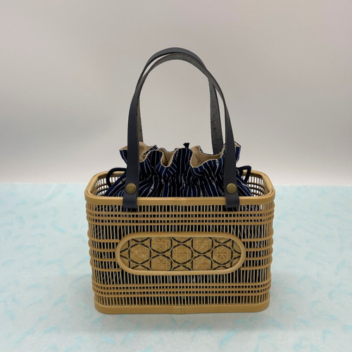 【未使用】　竹細工　お洒落な小型かぼちゃ型バック　かごバック　シルク生地　日本製 竹細工 小型かぼちゃ型バック かごバック シルク生地 日本製 直径約