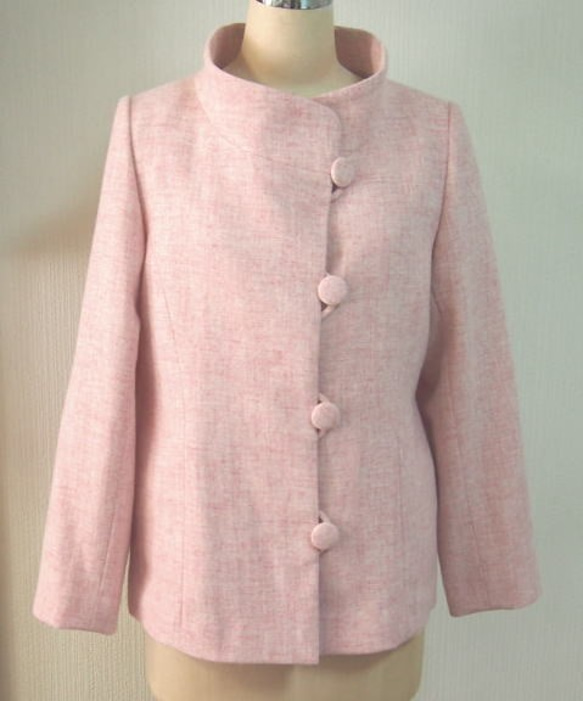 ピンク ノーカラージャケット ボタン付き ZARA - 【完売品】ZARA ゴールドボタン クロップド ジャケット