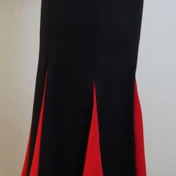 フラメンコ用スカートA（赤と黒） 3枚目の画像