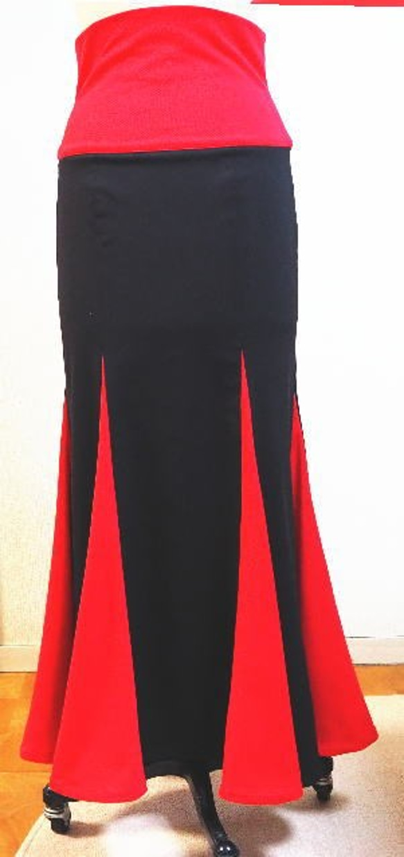 フラメンコ用スカートA（赤と黒） 5枚目の画像