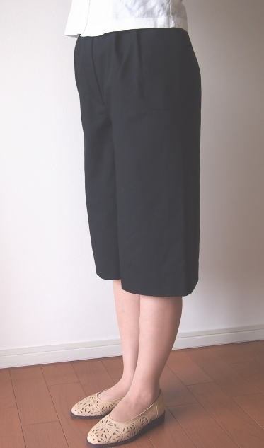 キュロットパンツB（黒地）