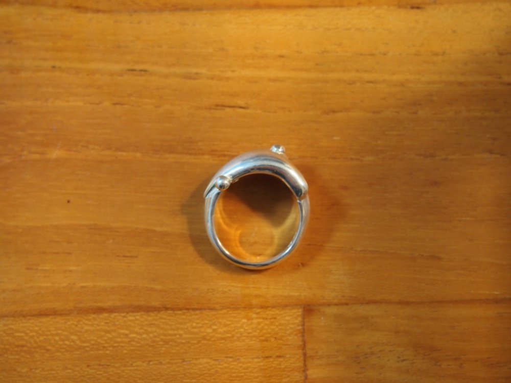 バナナくまリング（うつぶせ）