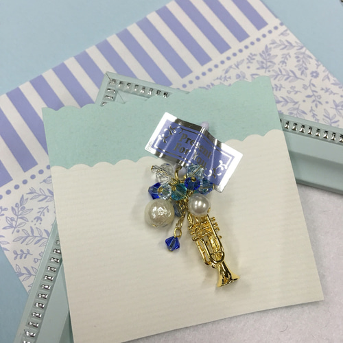 お好みの楽器チャームでアクセサリーに♪ お好みのチャームでアクセサリーに♬