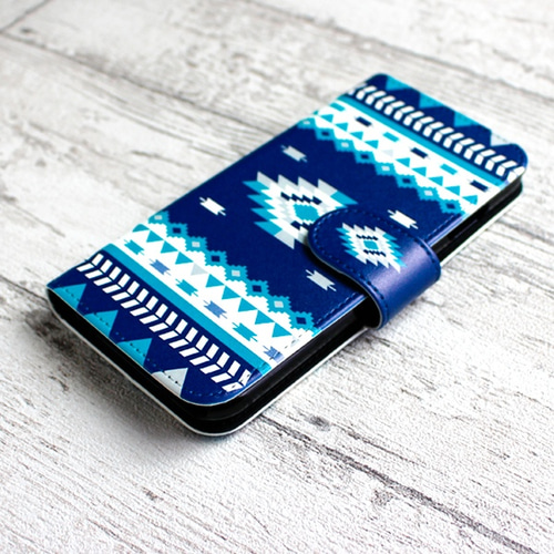 ネイティブ柄01(オルテガ柄) ブルー iPhoneケース手帳型 iPhone17Pro