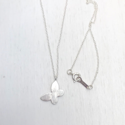 SV butterfly necklace　 2枚目の画像