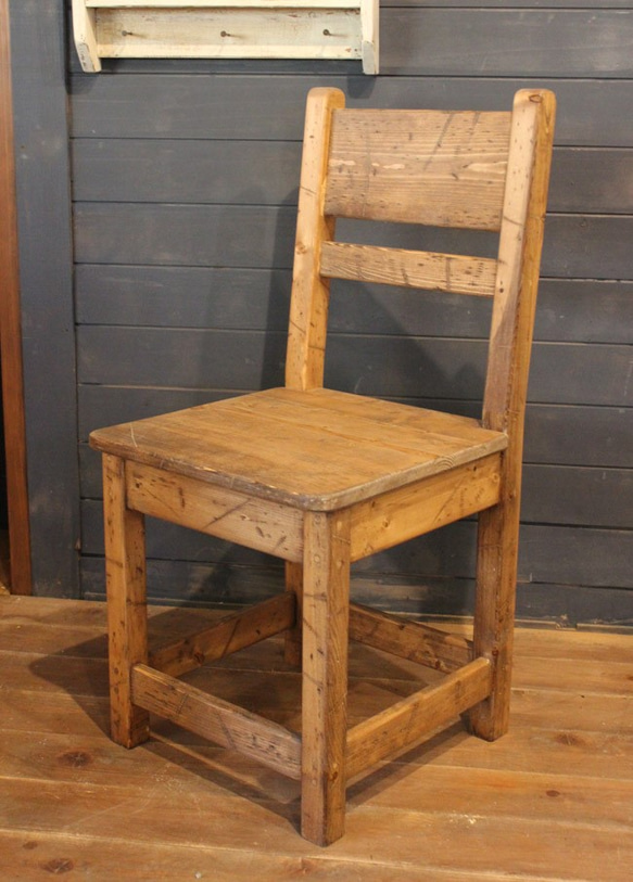 アンティーク調　カントリーチェアf　ダメージ加工　自然素材 アンティーク風カントリーチェアー ダメージ 椅子（チェアー