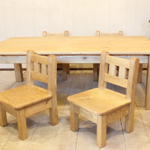 キッズテーブルセット 4人用 食器・家具 putto 通販｜Creema(クリーマ 