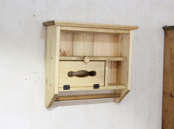 ハンドメイド　ティッシュシェルフ タオルホルダーつき ティッシュシェルフ タオルホルダーつき タオルハンガー・タオル掛け