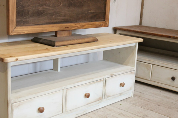 シャビーなテレビ台　120 アンティークホワイト 