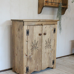 ハンドメイド　麦穂のカントリーミニキャビネット 麦穂のカントリーミニキャビネット | iichi 日々の暮らしを心地よく