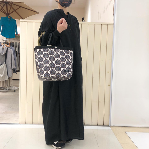 再販‼︎除菌できる リバティ ラミネート バッグ Mサイズ ス 再販‼︎除菌できる リバティ ラミネート バッグ Mサイズ ス