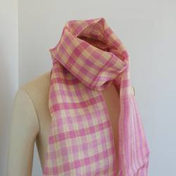 手織り絹ストール　さくらんぼピンク〈送料無料〉 3枚目の画像