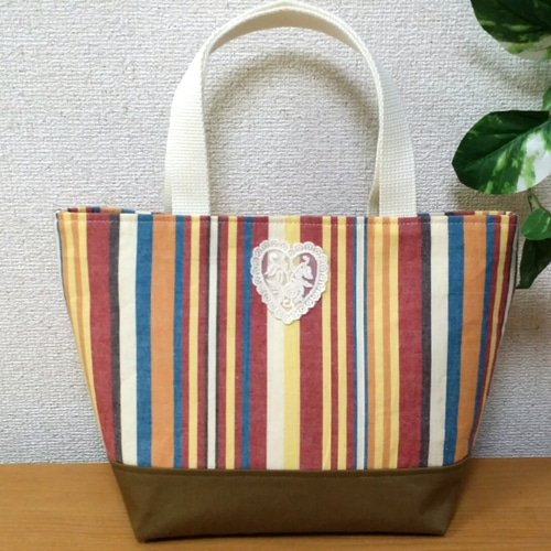 カラフルストライプのトートバッグ＊ハートモチーフ トートバッグ ki  