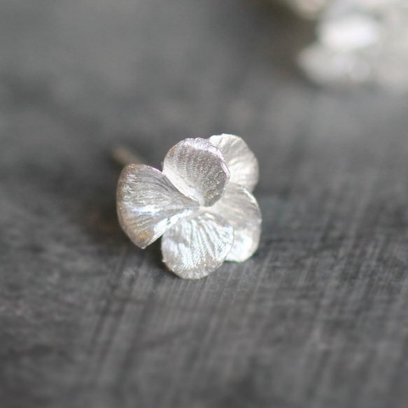 三色堇耳環 第5張的照片