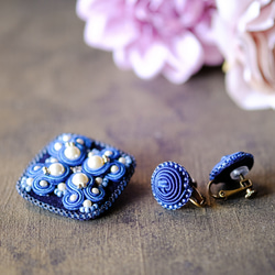 藍るブローチ&耳飾り　クリスマススペシャルセット/ソウタシエ刺繍/soutache 5枚目の画像