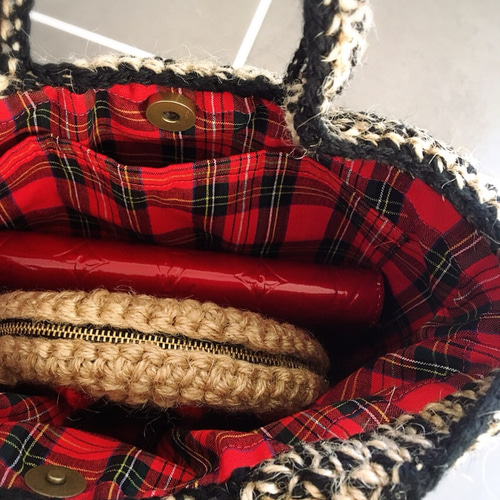 毛糸の麻紐のミックス♡ニコちゃんバッグ 黒 トートバッグ gofujin