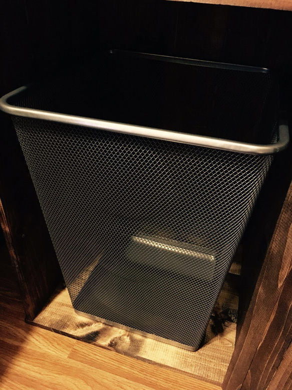 ゴミ箱 インテリア 雑貨 家具 トラッシュボックス アンティーク シェルフ インダストリアル 木製 棚 テーブル 5枚目の画像