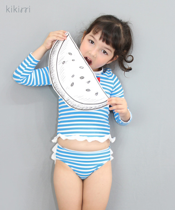 新品☆10L♪ブルー系×花柄♪水着4点セット♪フリル袖かわいい☆a715 水着】ラッシュガード キッズ 長袖 (かわいいフリル♪) 子供服 kikirri