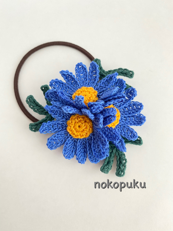 レース編み花ヘアゴム マーガレット 青 ヘアゴム nokopuku 通販