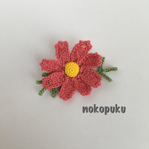 FOXEYお花のブローチ♡キャンディピンク⭐️新品未使用⭐️ FOXEYお花のブローチ♡キャンディピンク⭐️新品未使用