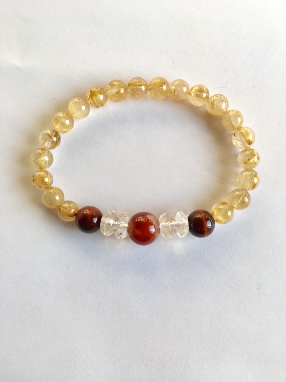 タイチンルチルと虎牙天珠のブレスレット