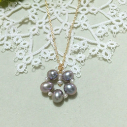 【若さと美の象徴】シルバー淡水真珠のネックレス 1枚目の画像