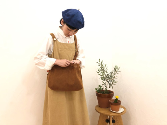 suede tote　* one tone 2way tote * 　c/#01 ecru 第5張的照片