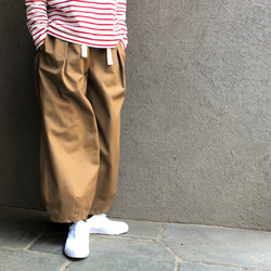 1tuck & tapered pants 第1張的照片