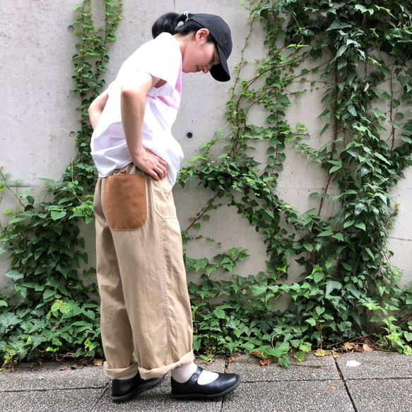 chino pants beige 第3張的照片