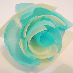 【セール中】2tone rose (ブルー) 1枚目の画像